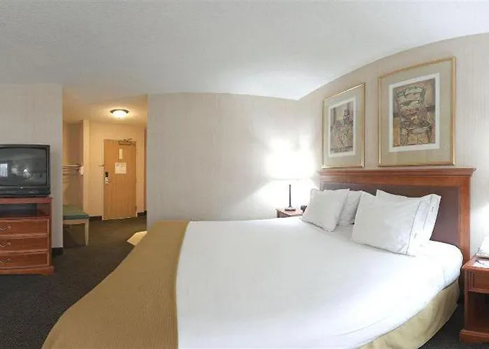 Express & Chicago-midway Airport By Ihg Hotel 2*