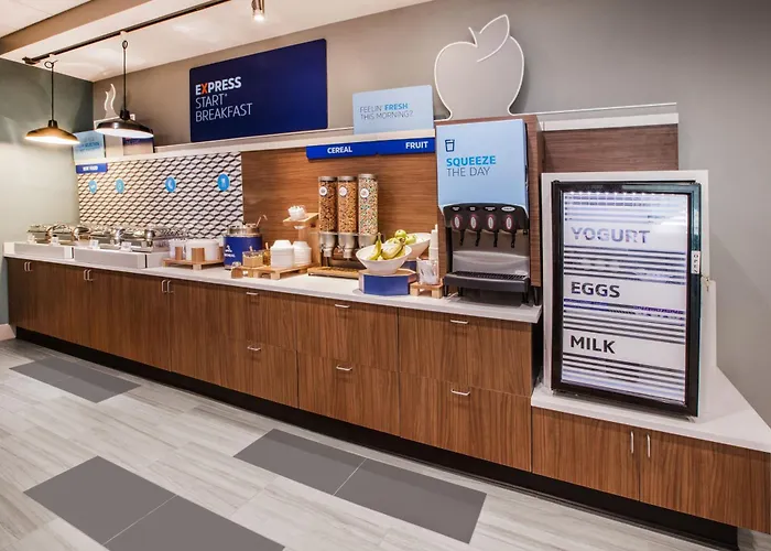 Express & Chicago-midway Airport By Ihg 2*
