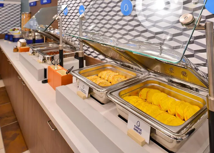 Express & Chicago-midway Airport By Ihg Bedford Park