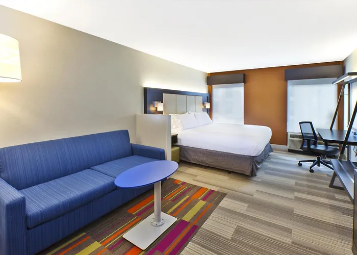 Отель Express & Chicago-midway Airport By Ihg
