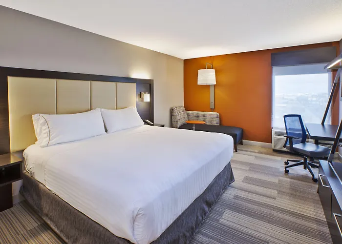 Express & Chicago-midway Airport By Ihg Отель Bedford Park