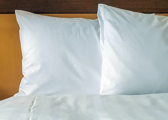 Express & Chicago-midway Airport By Ihg Hotel