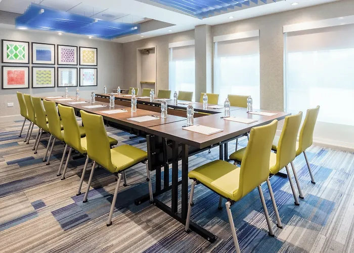 Express & Chicago-midway Airport By Ihg 2* Bedford Park