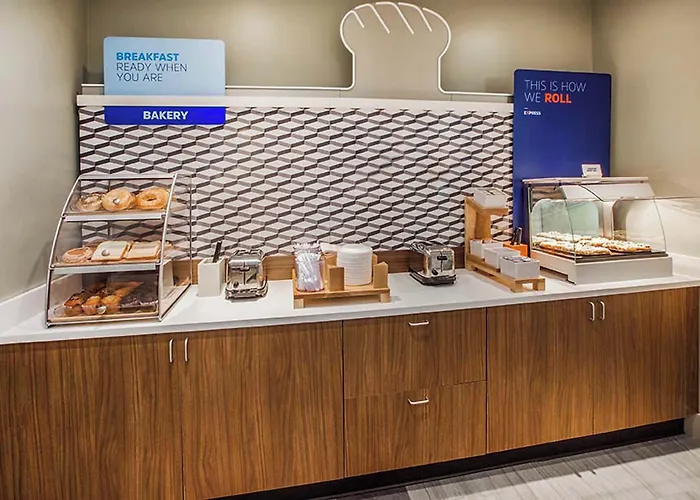 Hotel Express & Chicago-midway Airport By Ihg 2*
